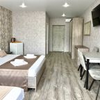 Трёхместный и более (Комфорт), Гостевой дом KORNILOFF от Травел Хотелс Антураж