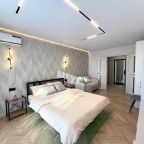 Апартаменты (Трёхкомнатные Анненки, 38к1), Апартаменты В Анненках