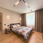 Апартаменты (Трёхкомнатные Анненки, 38к1), Апартаменты В Анненках