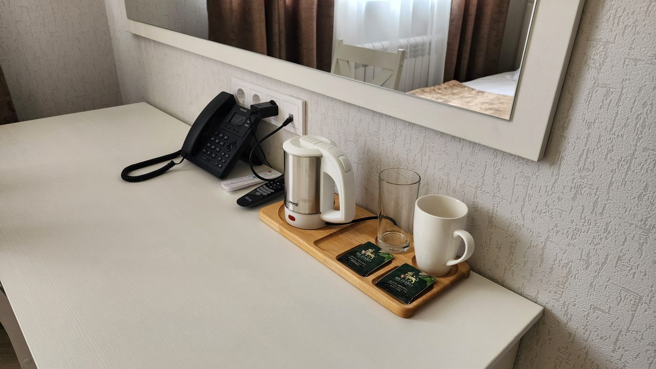 Двухместный (Экстра Стандарт двухместный номер с 1 кроватью), Отель БОЛКОНСКИЙ