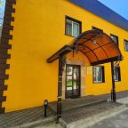 Центральный вход