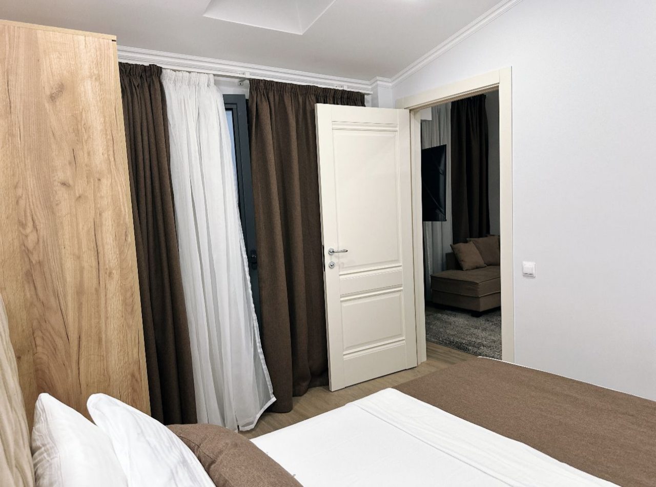 Апартаменты (Апартаменты четырехместные 2х комнатные), Апартаменты С видом на горы