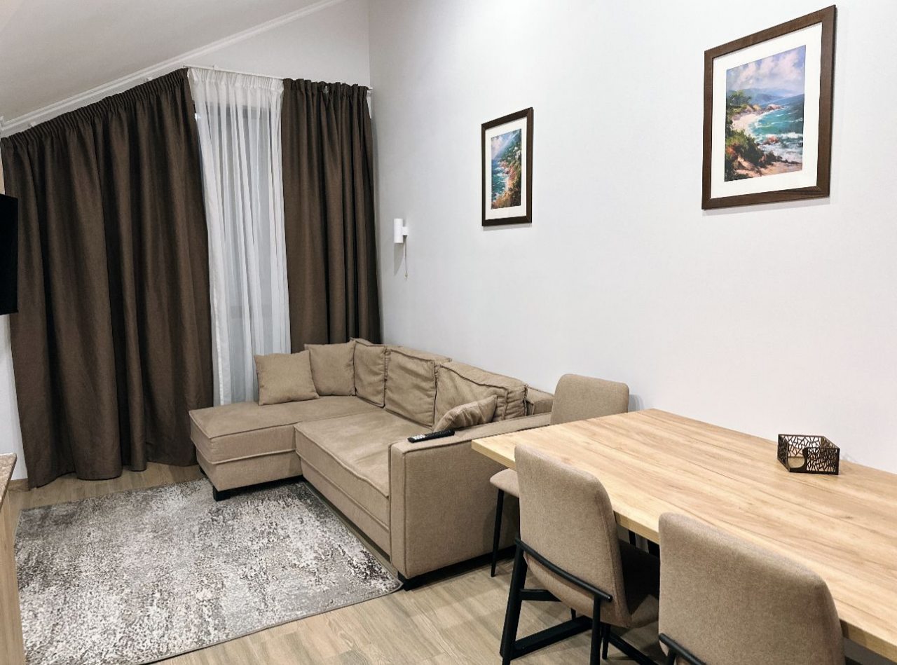 Апартаменты (Апартаменты четырехместные 2х комнатные), Апартаменты С видом на горы