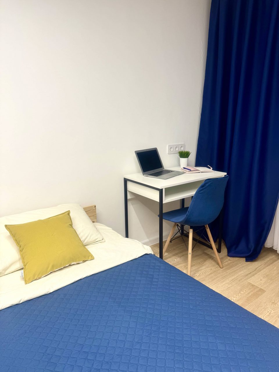 Квартира (Апартаменты на Невской 6), Апартаменты На Невской 6