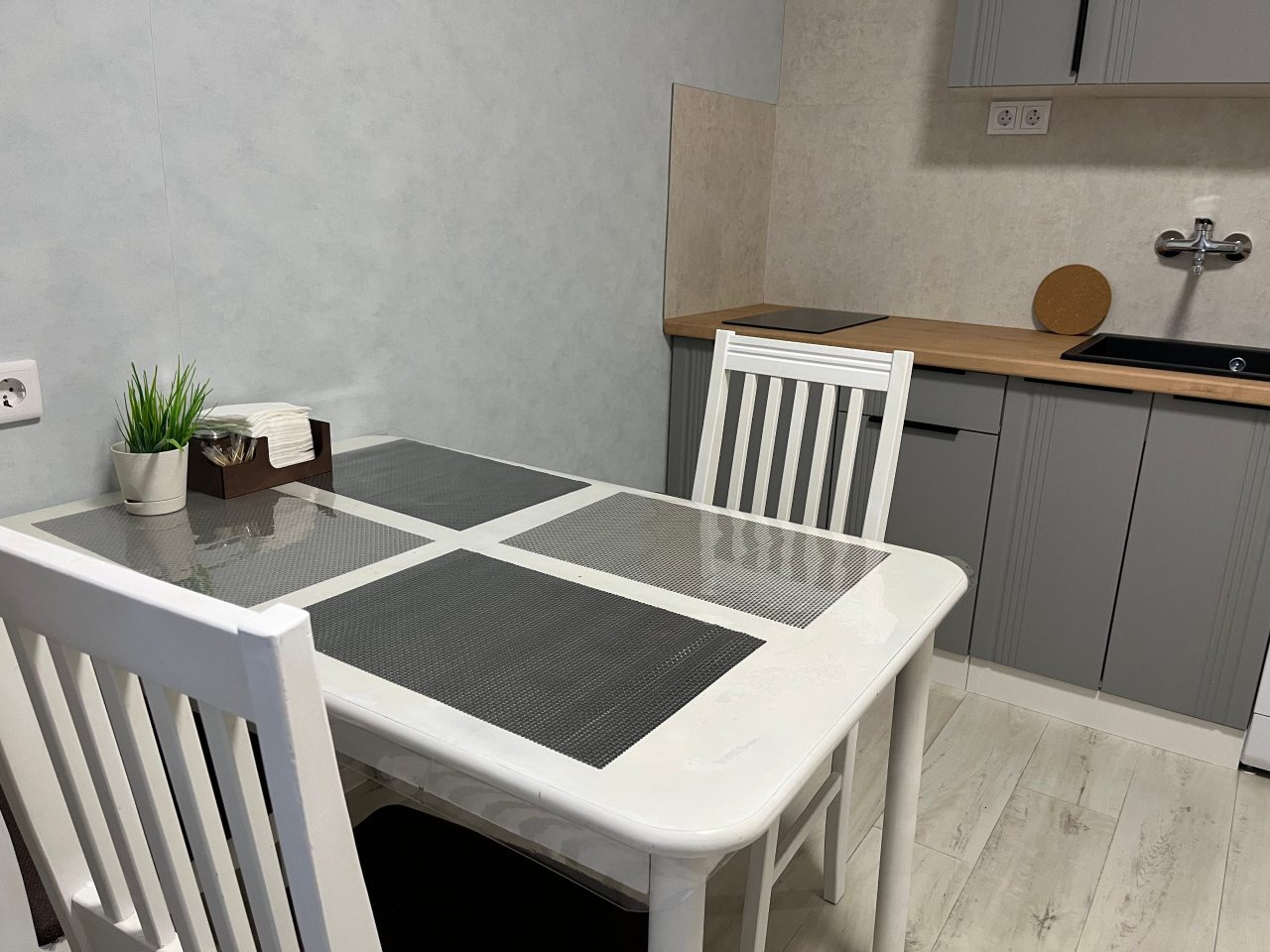 Трёхместный и более, Апартаменты Da Rent