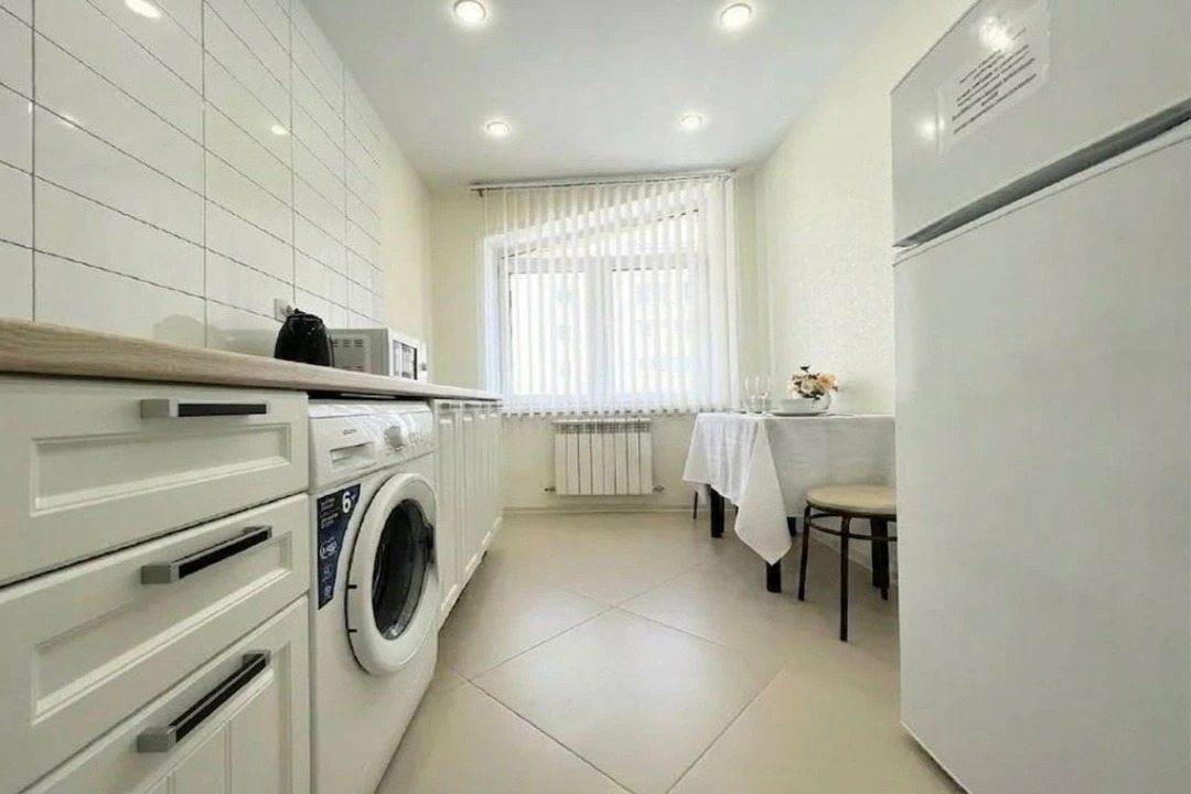 Трёхместный и более (Трёхкомнатная квартира в центре, 23), Апартаменты В центре Калуги