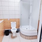 Семиместный (Номер 8 (семиместный комфорт с душев в номере)), Хостел БОЛЬШОЙ