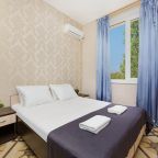 Четырехместный (Двухместный 2-комнатный стандарт), Отель Южная Ночь
