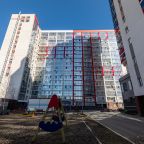 Благоустроенная детская площадка, Апартаменты Уютные 2-х комнатный в 10 мин от Центра ChistoFamily