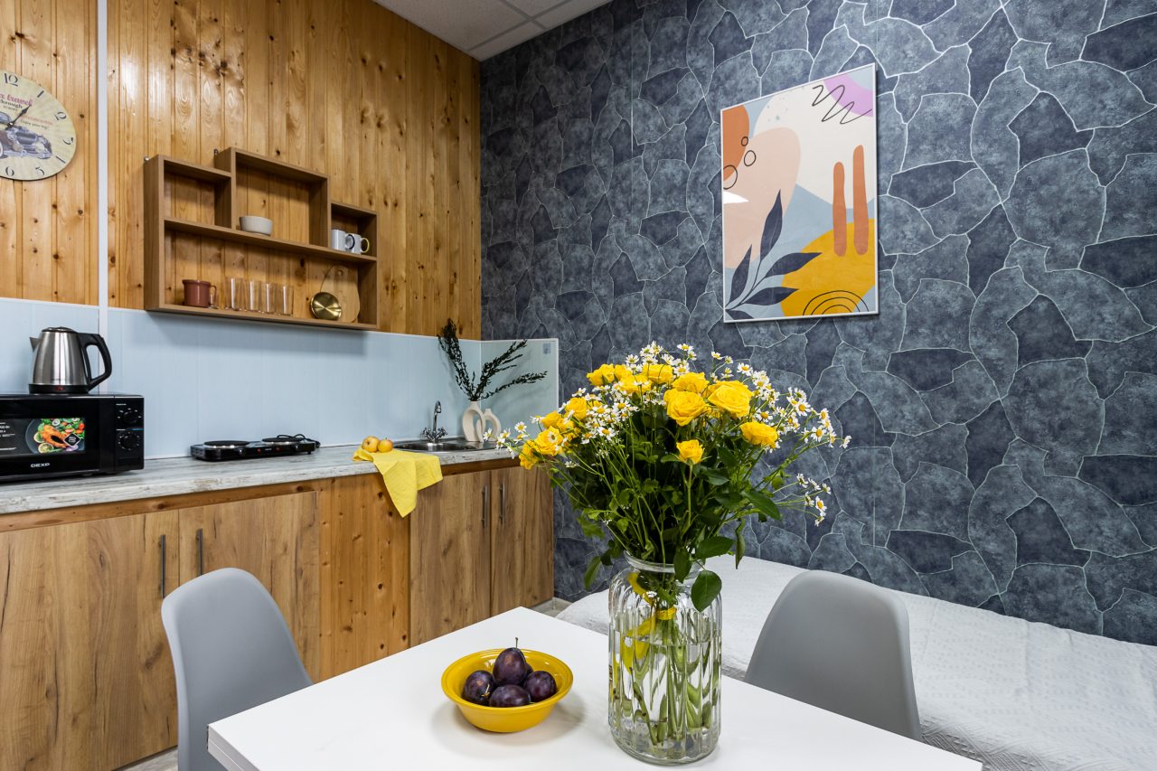 Апартаменты (Трехместные апартаменты), База отдыха Усадьба Лебяжье