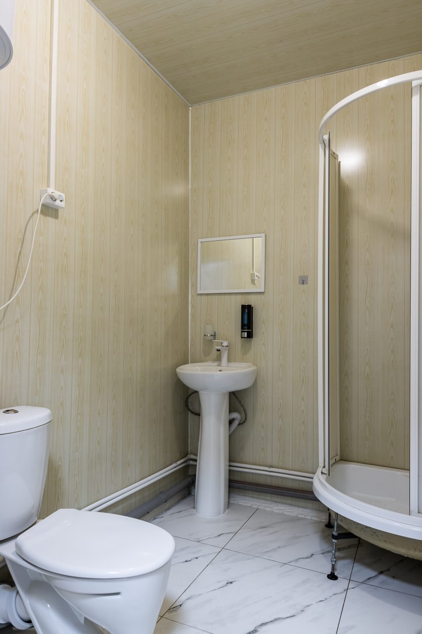 Апартаменты (Трехместные апартаменты), База отдыха Усадьба Лебяжье