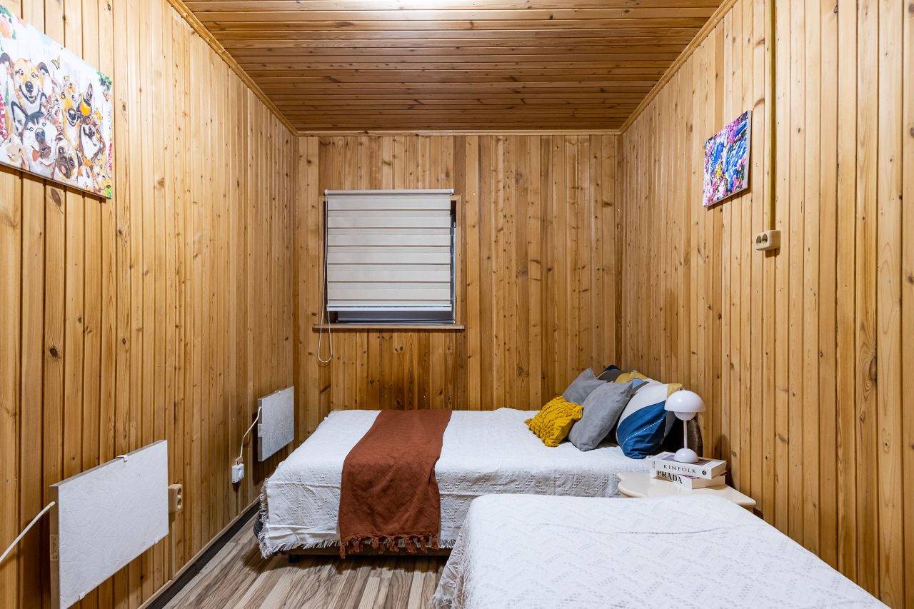 Коттедж (Двухкомнатный коттедж), База отдыха Усадьба Лебяжье