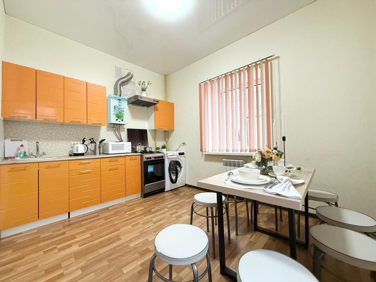 Апартаменты (Двухкомнатные), Апартаменты Рядом с центром на Тульской 76