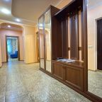 Апартаменты (Трехкомнатные апартаменты центр), Апартаменты Трехкомнатные в центре города