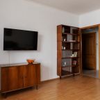 Апартаменты (Апартаменты Apart Comfort на Октябрьской 33), Апартаменты На Октябрьской 33