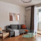 Апартаменты (Апартаменты Apart Comfort на Октябрьской 33), Апартаменты На Октябрьской 33