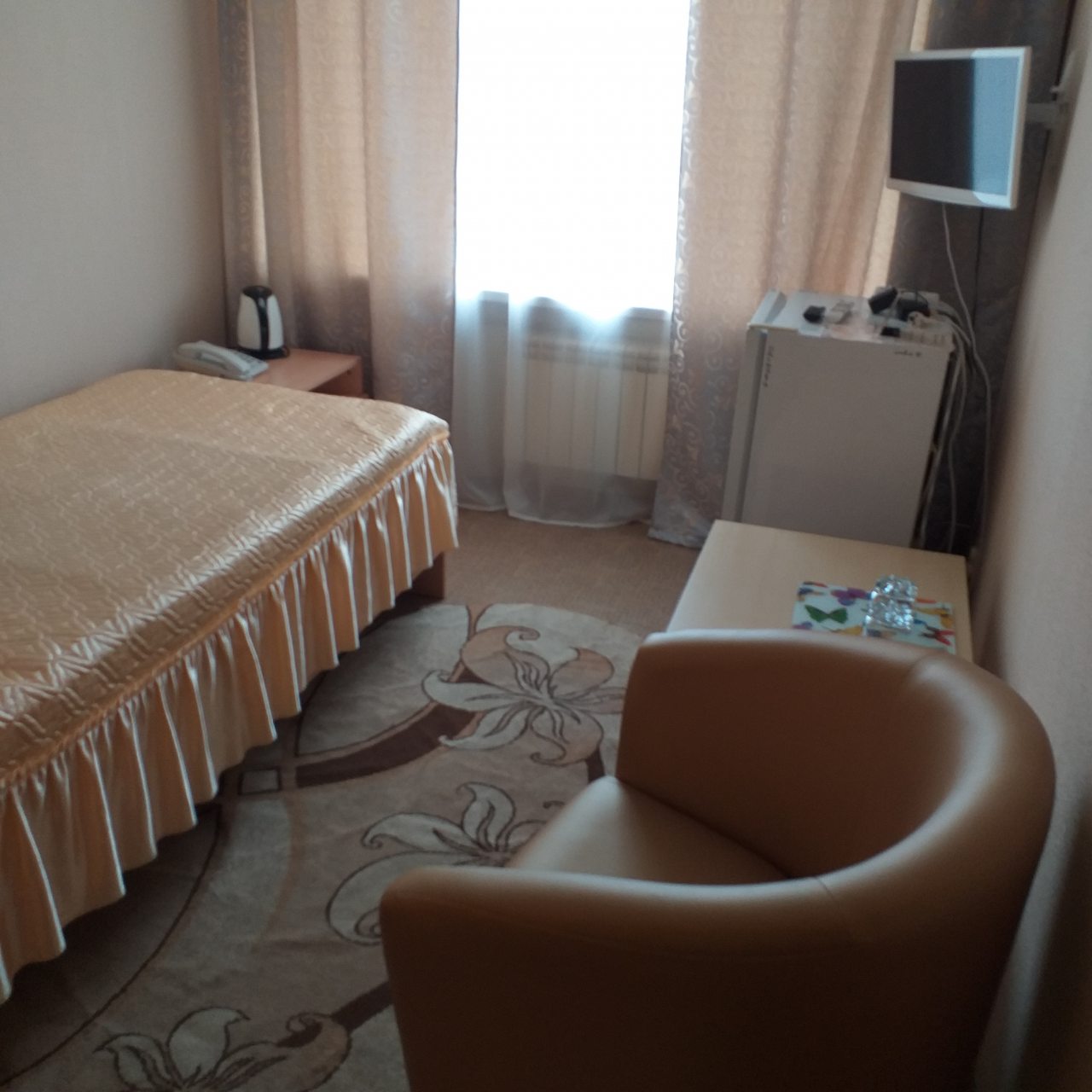 Одноместный (Стандарт 1 категории однокомнатный одноместный 717,817), Гостиница Урал