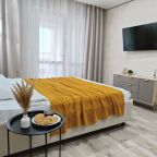 Апартаменты (Стильная квартира на 6 мест  у метро Горки, ТЦ и парка), Апартаменты 4 местная у метро и ТЦ