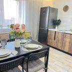 Апартаменты (Стильная квартира на 6 мест  у метро Горки, ТЦ и парка), Апартаменты 4 местная у метро и ТЦ