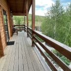 Полулюкс (Улучшенный стандарт), Конно-туристическая база Ход конём