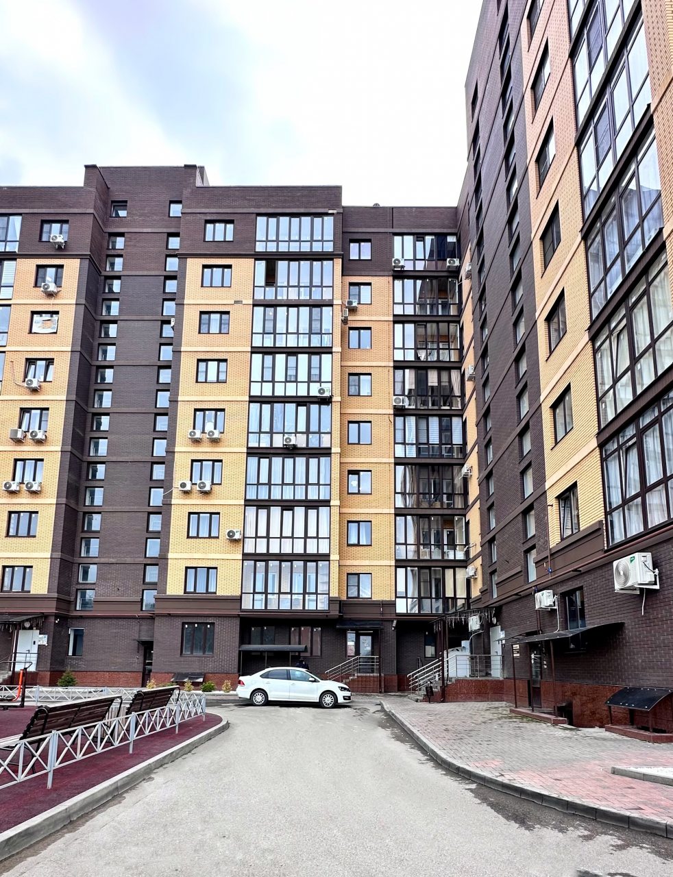 Полулюкс (Стильная Однокомнатная квартира в Центре Города, в районе парка им. Кирова, на Первомайской, 70-159.), Апартаменты На Первомайской 70/159