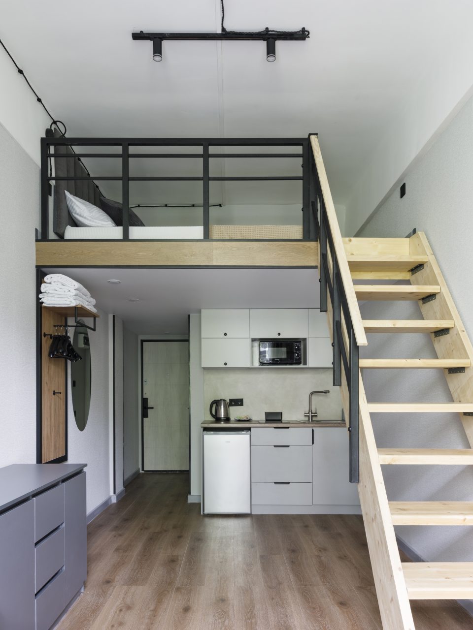 Четырехместный (Двухуровневая четырехместная Студия Deluxe), Отель Norke Парковая