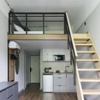 Четырехместный (Двухуровневая четырехместная Студия Deluxe), Отель Norke Парковая