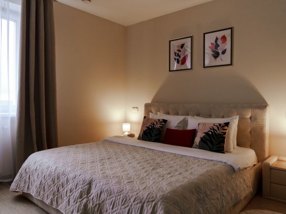 Апартаменты Apart-Deluxe Легенды моря на Литовском валу 87Б, Калининград