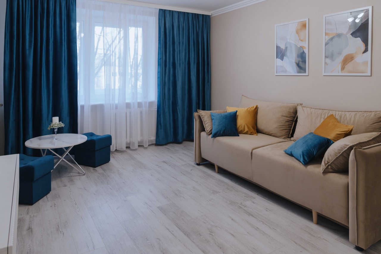 Трёхместный и более, Апартаменты Apart-Deluxe Легенды моря на Зоологической 9Б