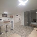 Квартира (Студия 74), Апартаменты Много квартир