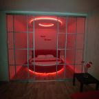 Круглая кровать с подсветкой