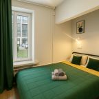 Двуспальная кровать