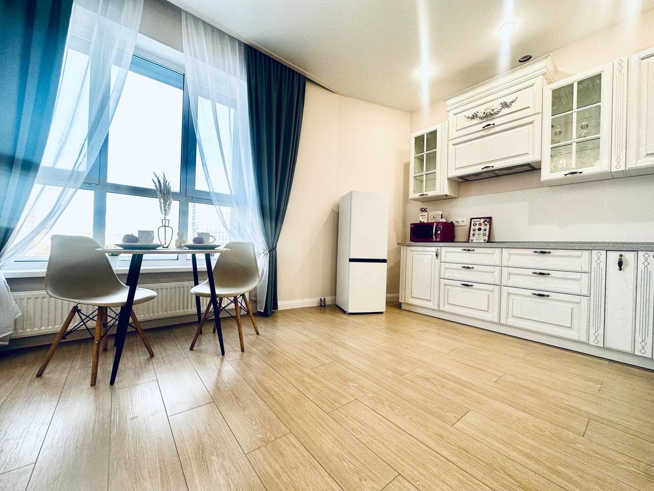 Менделеева 137/3