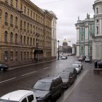 Городская платная парковка около дома