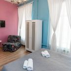 Трёхместный и более (Четара), Гостевой дом Пио на Грибоедова