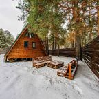 Коттедж (A-frame в сосновом лесу), Коттедж А-фрейм в сосновом лесу