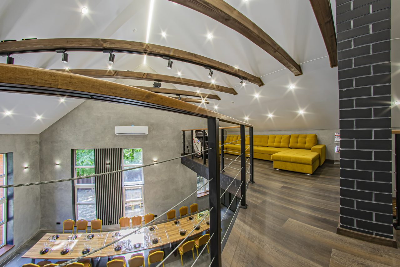 Коттедж (LOFT house), Коттедж В лесу