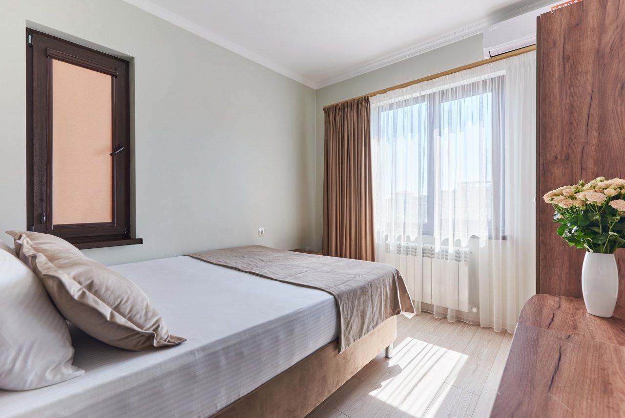 Номер (Стандартный с балконом), Гостевой дом Эмилия by Sun City Hotels