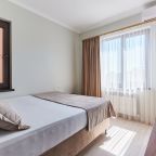 Номер (Стандартный с балконом), Гостевой дом Эмилия by Sun City Hotels