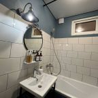 Четырехместный, Апартаменты Двухкомнатные рядом с метро Кантемировская