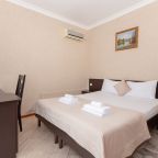 Двухместный (Стандартный номер с балконом (3)), Гостевой дом Лидер