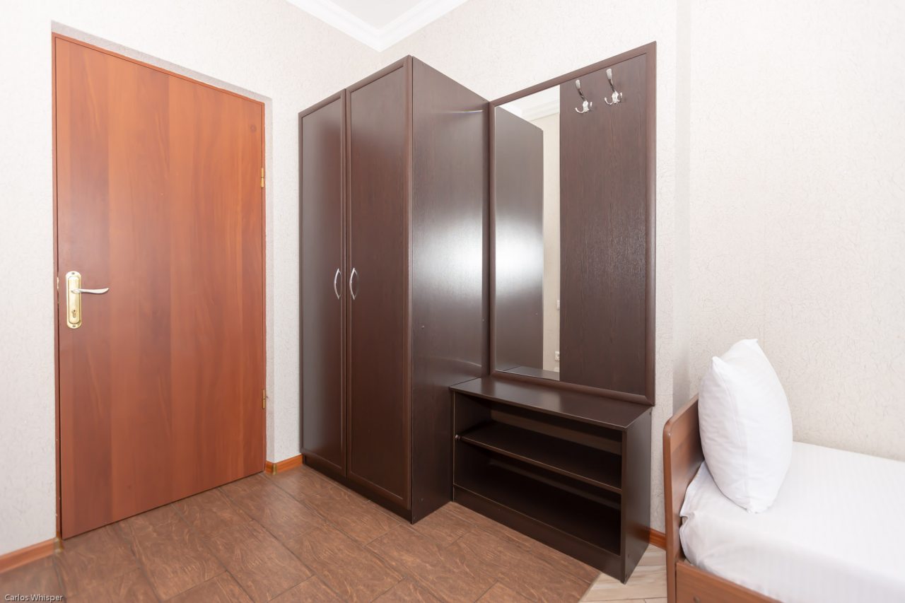 Трёхместный и более (Стандартный с балконом (3)), Гостевой дом Лидер