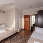 Трёхместный и более (Четырехместный стандарт (4)), Гостевой дом Лидер