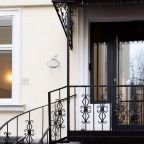 Четырехместный (Четырёхместный номер 1 в отеле Арбат Прайм в технологией умного дома), Апарт-отель Арбат Прайм