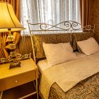Шестиместный (Трехкомнатная квартира), Апартаменты Трехкомнатная на Большом Конюшковском