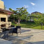 Апартаменты (Горчица), Гостевой дом Море Мур