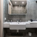 Фен, полотенца, принадлежности для душа