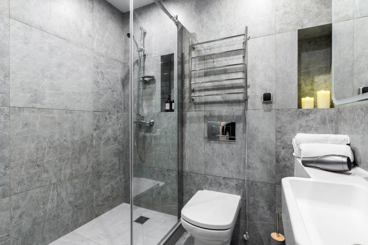 Ванная комната с душем