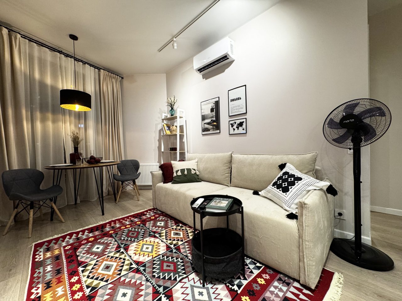 Апартаменты (LALAPART Red Velvet (Красный Бархат)  2к1А), Апартаменты LALAPART