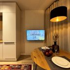 Апартаменты (LALAPART Red Velvet (Красный Бархат)  2к1А), Апартаменты LALAPART